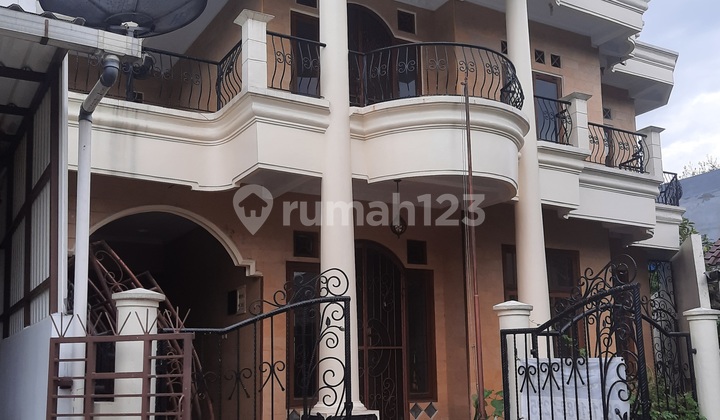 Melati Mas B S D- Rumah 2 Lantai Depan Taman