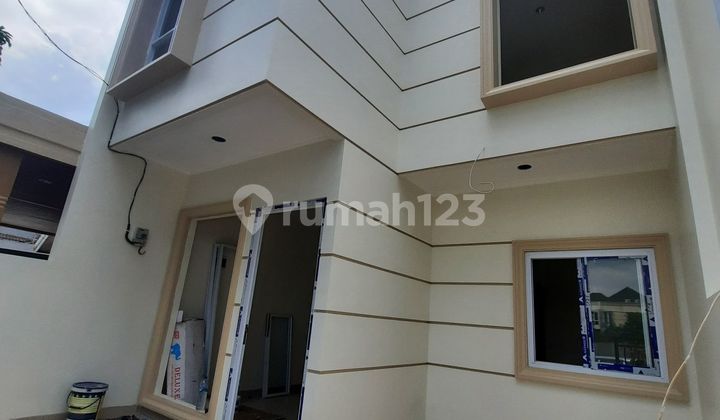 Gading Serpong Sector 7 - New 2-Story Minimalist House 2