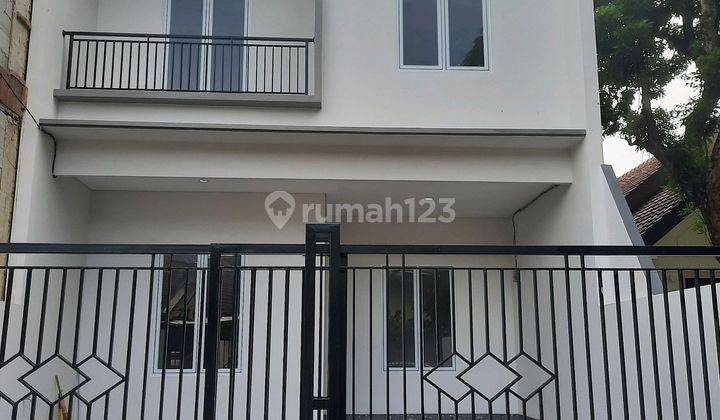 Melati Mas Bsd- Rumah Baru 2 Lantai Minimalis Depan Taman 1