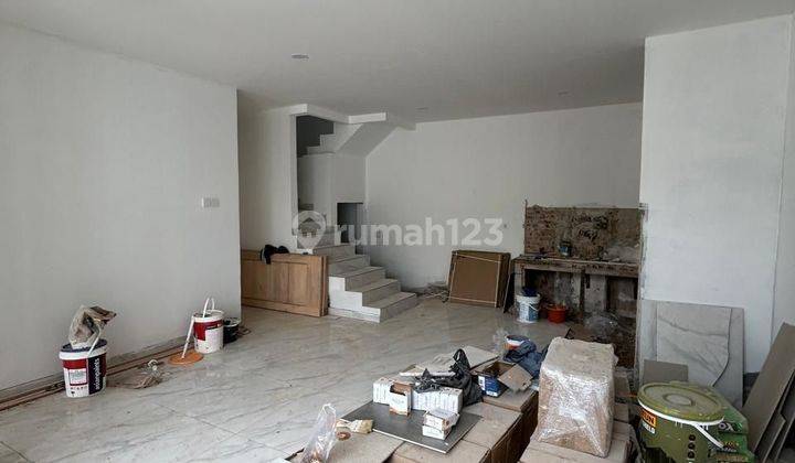 Rumah Baru Minimalis 2 Lantai Di Melati Mas 2