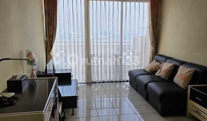 Disewakan Furnished Apartment Puri Garden. 2 Kamar Tidur Di Puri Indah. Jakarta Barat