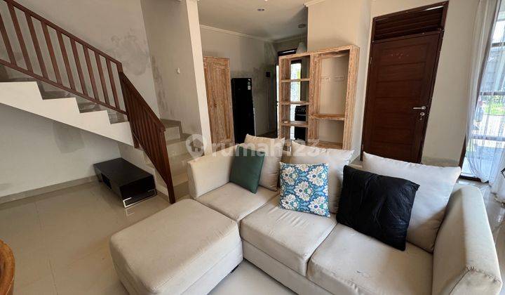FOR R E N T  HOUSE/RUMAH Cluster in Ungasan Bali 2