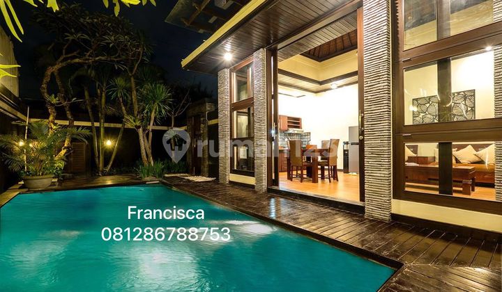 For Rent Beautiful Villa / House 2 Bedrooms In Kerobokan, Bali