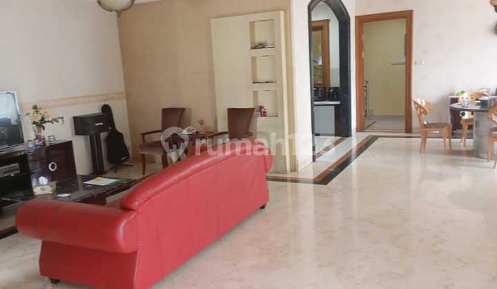 Dijual Rumah Hoek Furnished Pluit Putra, Jakarta Utar