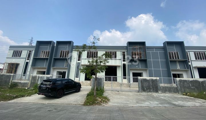 Disewakan Gudang Baru Loading Dock Delta Silicon Lippo Cikarang