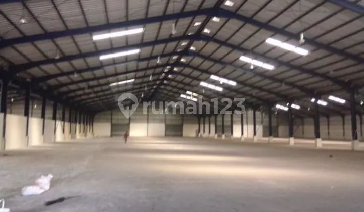 For Sale: Good Warehouse/Factory 5400 m², Delta Silicon Lippo Cikarang