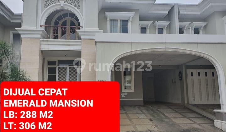 Luxury Emerald Mansion House for Sale Cheap in Lippo Cikarang