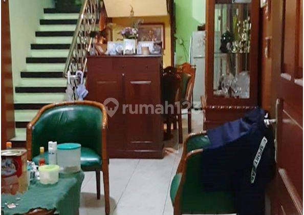 Rumah di Jalan Gunung batu 2 Lantai Pasteur Bandung 2