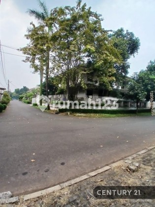 Dijual Rumah Hitung Tanah di Bintaro Sektor 1