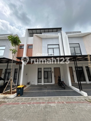 Dijual Rumah Furnished Siap Huni Dekat Stasiun Sudimara