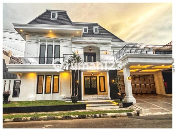 Hot Sale Rumah American Classic Siap Huni Ada Kolam Renang di Riverpark Bintaro Sektor 8