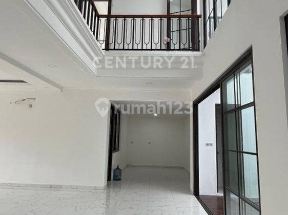 Rumah Sedang Renovasi D Mertilang Bintaro Jaya Sektor 9 2