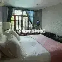 Rumah Semi Furnished,ada Pool Dan Dekat Mall di Bintaro Sektor 3 2