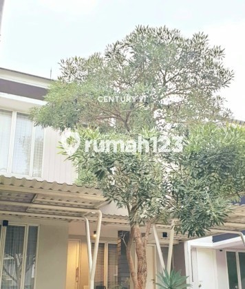Dijual Rumah Siap Huni Bagus Depan Taman di Emerald Bintaro 1