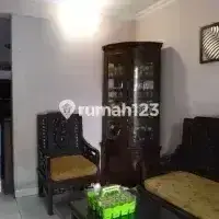 Dijual Rumah Bisa Buat Tempat Tinggal Dan Tempat Usaha, di Bintaro Sektor 2 1