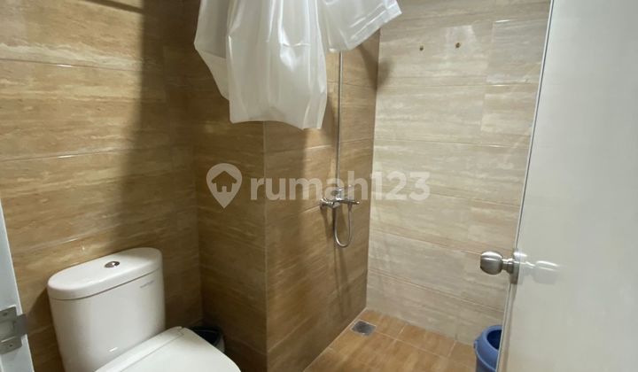 Apartement Apartemen Breeze Tower Bintaro Furnished Bagus 6