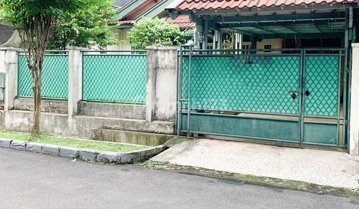 Dijual Rumah 2 Lantai Bagus Strategis di Sektor 3 Bintaro Jaya 1