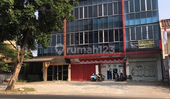 Dijual Ruko 3 Lantai Bagus Strategis di Sektor 3 Bintaro Jaya 1