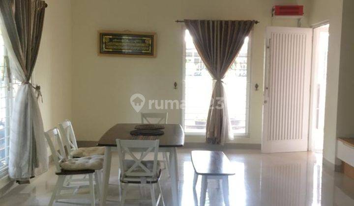 Disewakan Rumah Hook Semi Furnished Dekat Akses Tol Dan Stasiun Kereta 11