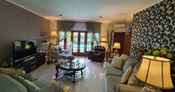 Dijual Rumah Minimalis Semi Furnished Ada Kolam Renang di Bintaro 4