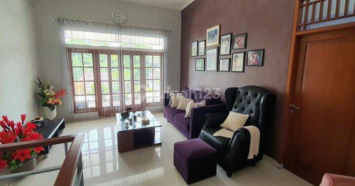 Dijual Rumah Minimalis Semi Furnished Ada Kolam Renang di Bintaro 6