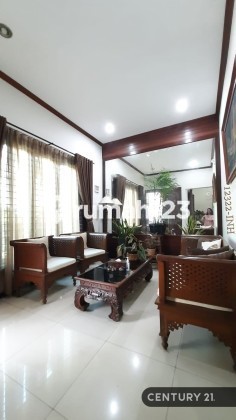 For Quick Sale: Strategically Located House in Bintaro Jaya Sector IX