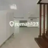 Rumah Brand New Ada Kolam Renang di Garuda Bintaro Jaya Sektor 1 2