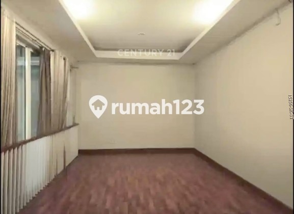 Dijual Rumah dengan Tanah Luas Dalam Cluster Kebayoran Bintaro Sektor 7 2
