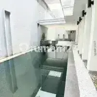 Rumah Modern Classic Siap Huni Ada Kolam Renang Di Bintaro 1