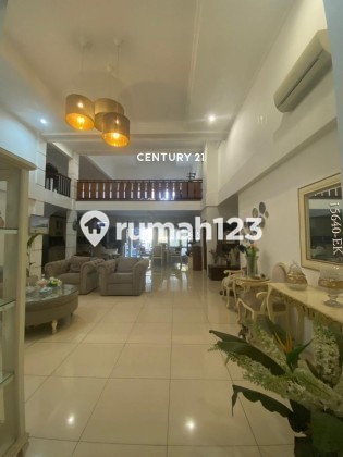Dijual Rumah Hommy Ada Swimming Pool di Bintaro Sektor 3 2