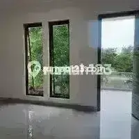 Rumah Baru Renovasi, Siap Huni Samping Taman, Strategis di Cluster Discovery Bintaro Jaya. 2