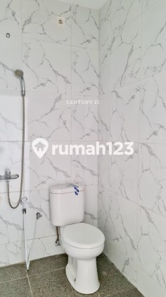 Rumah Sudah Renovasi Dalam Cluster Emerald Bintaro Jaya 2