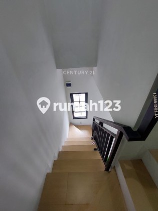 Rumah Brandnew Minimalis Modern Dijual di Villa Bintaro Revency 2