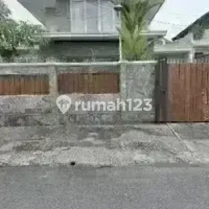 For Sale Hommy Neat House Fully Furnished in Bintaro Sector 3