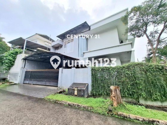Dijual Rumah Hook Dekat Taman di Sektor 5 Bintaro Jaya Dijual Rumah Hook Dekat Taman di Sektor 5 Bintaro Jaya