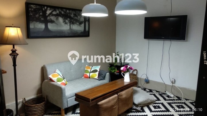 Dijual Rumah Hommy Apik di Sektor 9 Bintaro