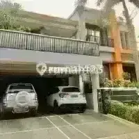 Rumah Hook Dengan Tanah Luas Dicluster Kebayoran Bintaro Sektor 7 1