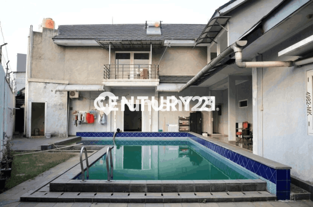 Rumah Baja Ringan Swimming Pool Sektor 9 Bintaro Jaya