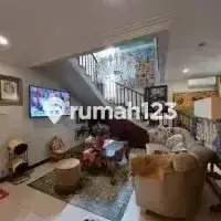 Rumah Bagus 2 Lantai SHM di Riverpark Bintaro Jaya Sektor 8 1