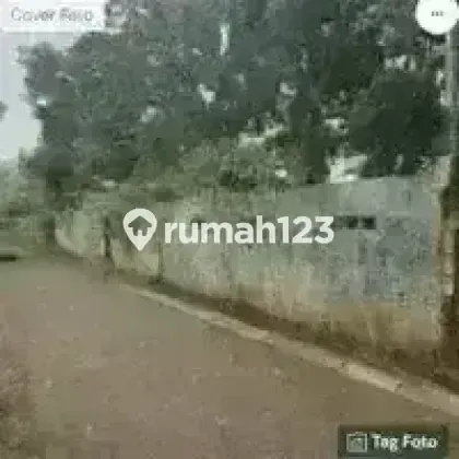 Plot for Sale Ready to Build Already Fenced Near the Toll Road Plot for Sale Ready to Build Already Fenced Near the Toll Road