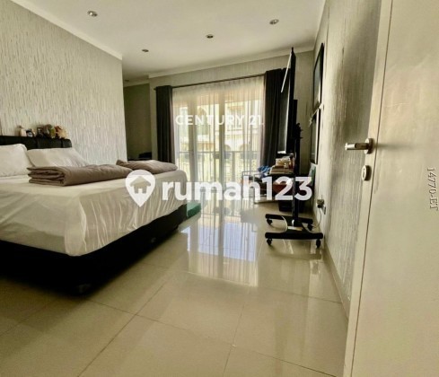 Dijual Rumah Keren dan Cantik Semi Furnish di Kebayoran Bintaro 2