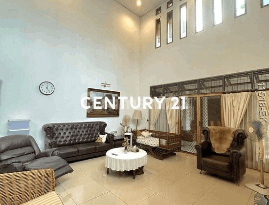 Two-Story Ready-to-Occupy House in Depsos Veteran, South Jakarta