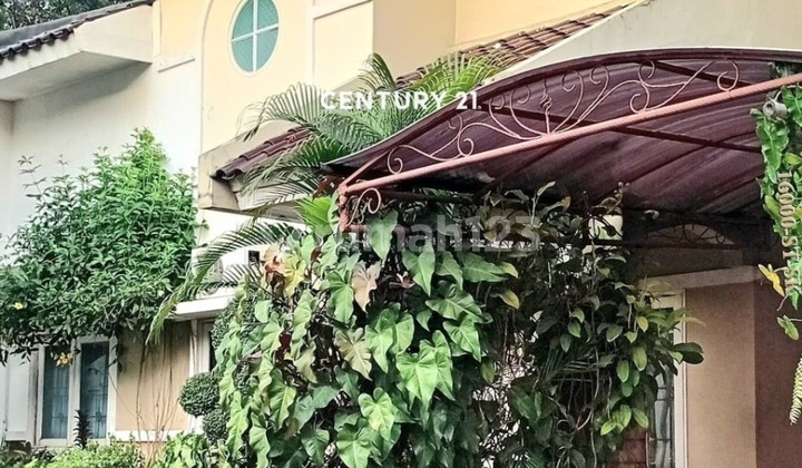 For Sale House in Cluster in Sector 9 Bintaro Jaya