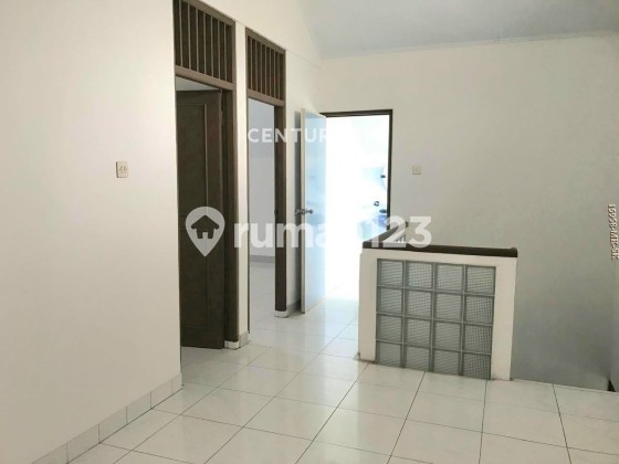 For Quick Sale House in Sector 2 Bintaro Housing Complex 2