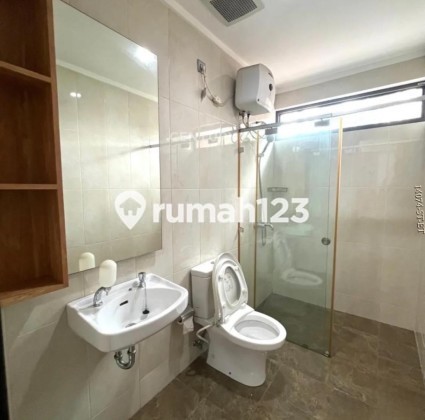 Dijual Rumah Full Furnished di Kebayoran Bintaro 2