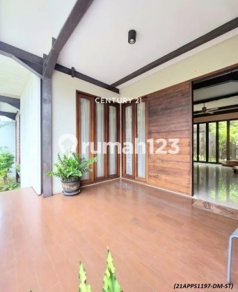 Dijual Rumah Semi Industrial Full Furnished di Puri Bintaro