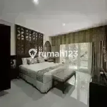 For Sale Hommy Neat House with Fully Furnished in Bintaro Sector 3 2
