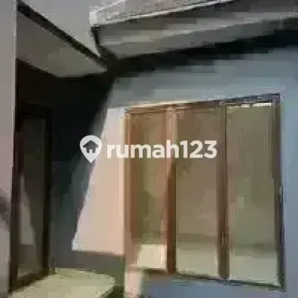 Rumah Luas Siap Huni Masih Ada Taman di Graha Raya Bintaro 2