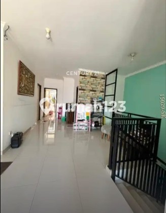 Dijual Rumah 2 Lantai di Villa Bintaro Indah Dekat Sektor 9 2