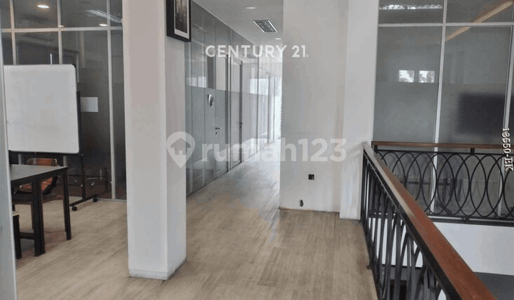 Disewakan Gedung Rumah Usaha Komersial 3 Lt Di Bintaro Utama 3 2
